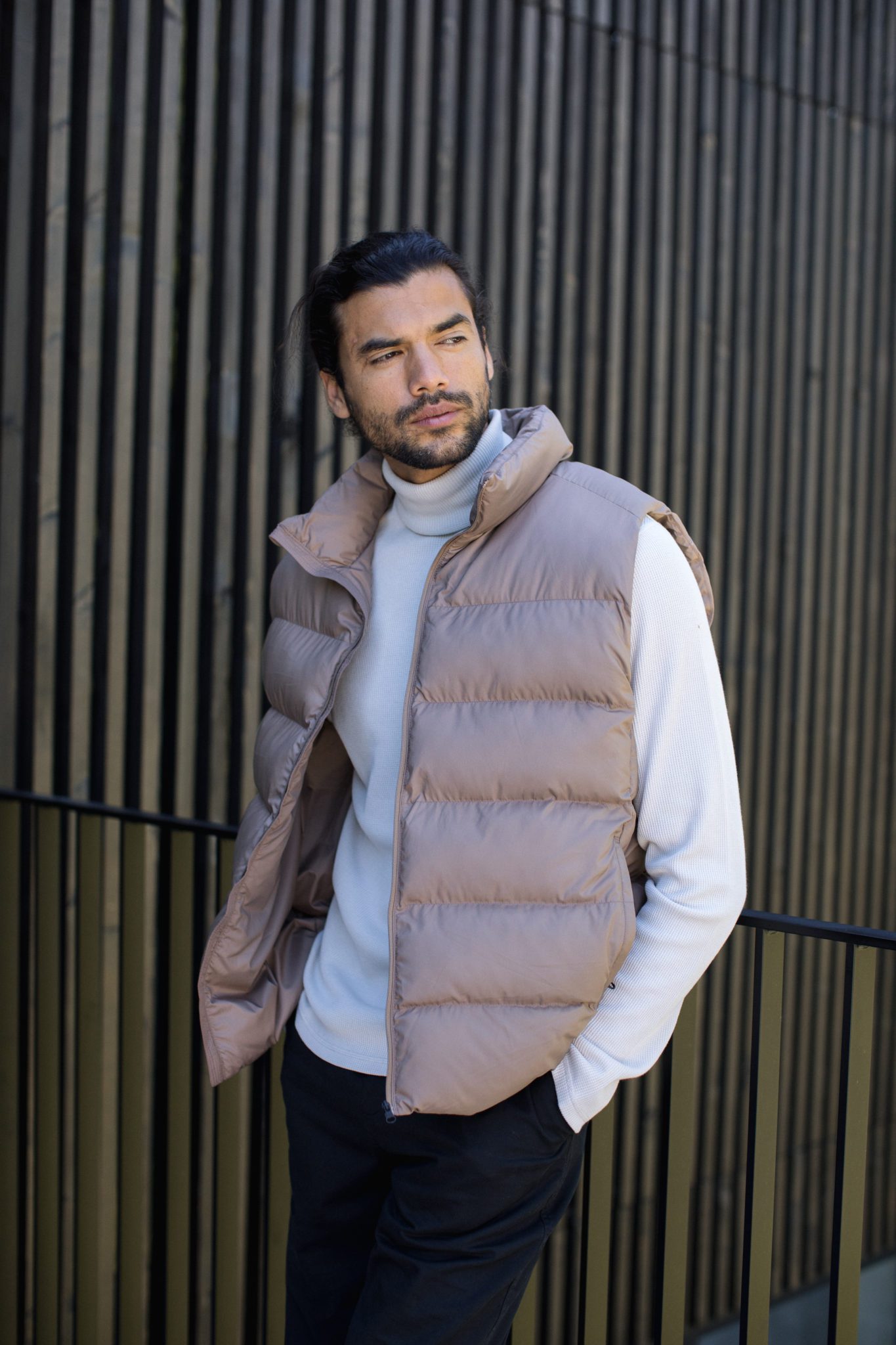 3 Ways to Style a Puffer Vest THE ENVIRONMENTOR